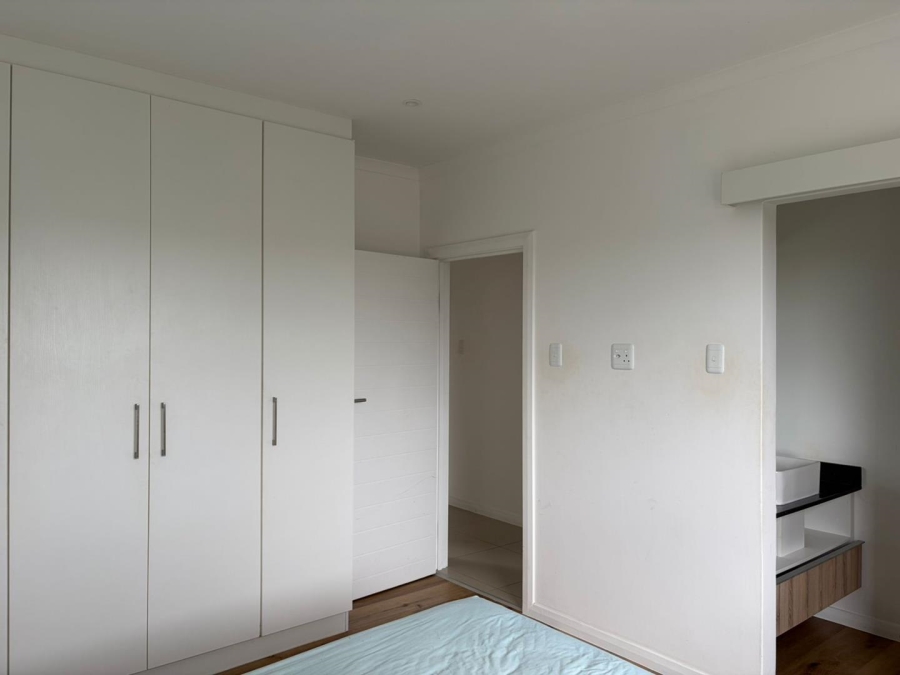 To Let 2 Bedroom Property for Rent in Pinelands Eastern Cape